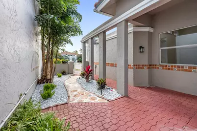 17277 Hampton Boulevard, Boca Raton, FL 33496 - Photo 38