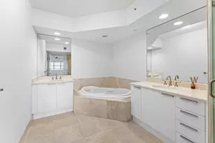 2640 Lake Shore Dr, Riviera Beach, FL 33404 - Photo 24