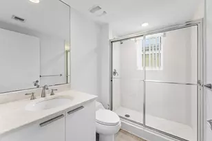 2640 Lake Shore Dr, Riviera Beach, FL 33404 - Photo 30