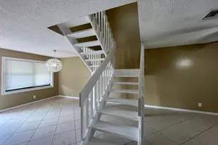 5249 Tennis Ln, Delray Beach, FL 33484 - Photo 6