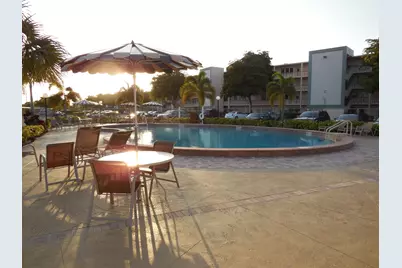 405 Southampton A, West Palm Beach, FL 33417 - Photo 36