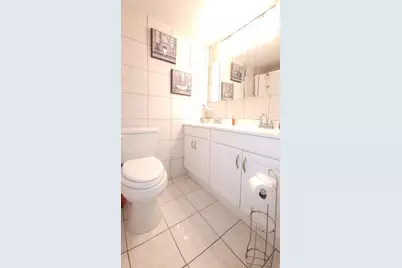 405 Southampton A, West Palm Beach, FL 33417 - Photo 16