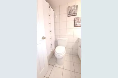 405 Southampton A, West Palm Beach, FL 33417 - Photo 18
