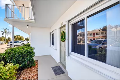 3160 Lake Osborne Drive #109, Lake Worth Beach, FL 33461 - Photo 2