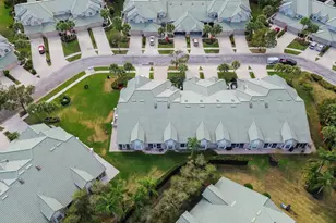 1580 SW Harbour Isles Cir, Port Saint Lucie, FL 34986 - Photo 20