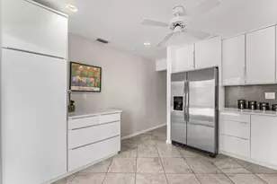 5574 Parkwalk Cir E, Boynton Beach, FL 33472 - Photo 14