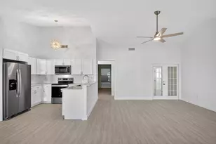 10698 Misty Ln, Royal Palm Beach, FL 33411 - Photo 6