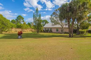 4001 Gator Trace Rd, Fort Pierce, FL 34982 - Photo 38