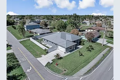 2092 SW Airoso Boulevard, Port Saint Lucie, FL 34984 - Photo 4