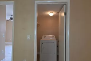 1542 Lake Crystal Dr, West Palm Beach, FL 33411 - Photo 20