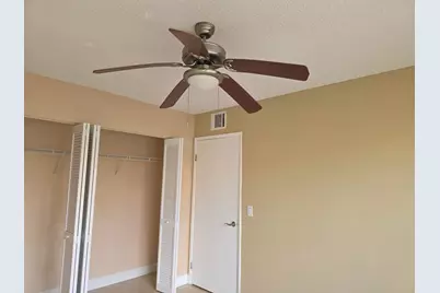 1542 Lake Crystal Drive #H, West Palm Beach, FL 33411 - Photo 12