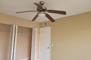 1542 Lake Crystal Dr, West Palm Beach, FL 33411 - Photo 12
