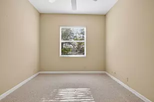 9566 Lantern Bay Cir, West Palm Beach, FL 33411 - Photo 28
