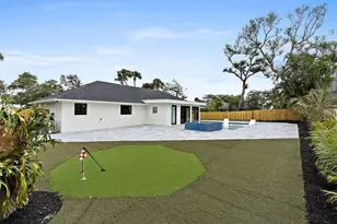 706 Flamevine Ln, Vero Beach, FL 32963 - Photo 48