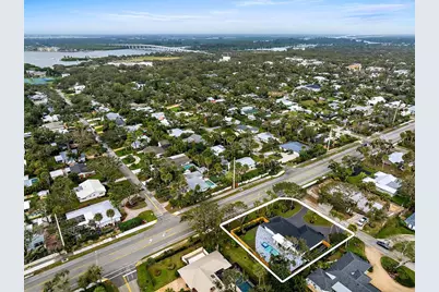 706 Flamevine Lane, Vero Beach, FL 32963 - Photo 18