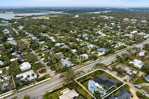 706 Flamevine Ln, Vero Beach, FL 32963 - Photo 18