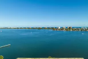 100 Waterway Dr S, Lantana, FL 33462 - Photo 4