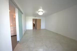 100 Waterway Dr S, Lantana, FL 33462 - Photo 20