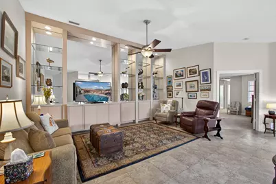 4238 Royal Oak Drive, Palm Beach Gardens, FL 33410 - Photo 10