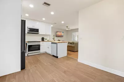 1401 NE 14th Street, Fort Lauderdale, FL 33304 - Photo 6
