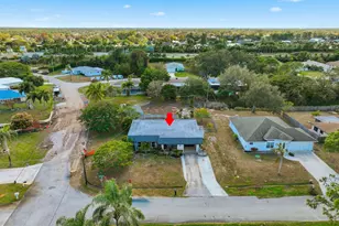 898 SE Evergreen Terrace, Port Saint Lucie, FL 34983 - Photo 40