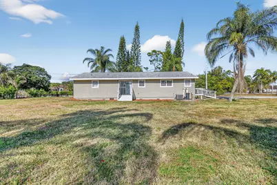 17296 W Sycamore Drive W, The Acreage, FL 33470 - Photo 28