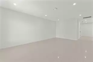 1750 NE 49th St, Fort Lauderdale, FL 33334 - Photo 4