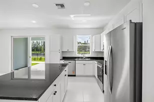 4520 Longwood Lk Sq, Westlake, FL 33470 - Photo 12