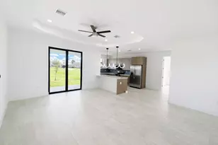 211 NW 25th Ave, Cape Coral, FL 33993 - Photo 8