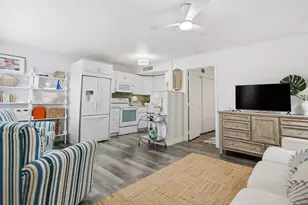 1200 Colonnades Dr, Fort Pierce, FL 34949 - Photo 8