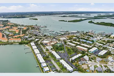 1200 Colonnades Drive #102, Fort Pierce, FL 34949 - Photo 6