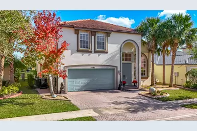 11162 SW Wyndham Way, Port Saint Lucie, FL 34987 - Photo 2