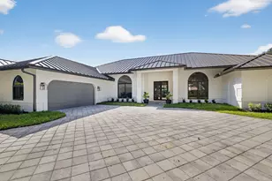18240 SE Heritage Dr, Tequesta, FL 33469 - Photo 2