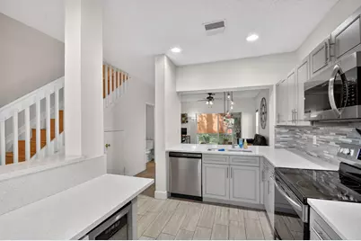 5015 Palmbrooke Circle, West Palm Beach, FL 33417 - Photo 10