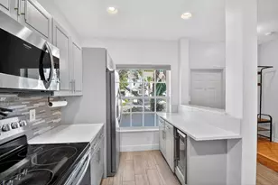 5015 Palmbrooke Cir, West Palm Beach, FL 33417 - Photo 10