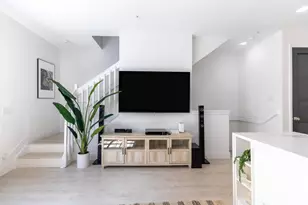 72 SE 6th Ave, Delray Beach, FL 33483 - Photo 8