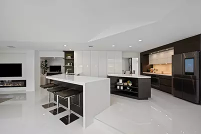 1648 Breakers West Boulevard, West Palm Beach, FL 33411 - Photo 10