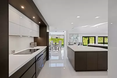 1648 Breakers West Boulevard, West Palm Beach, FL 33411 - Photo 8