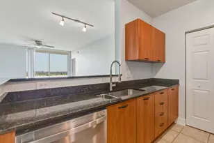 625 Casa Loma Blvd, Boynton Beach, FL 33435 - Photo 8