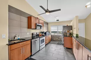 4900 Lucerne Lakes Blvd, Lake Worth, FL 33467 - Photo 16