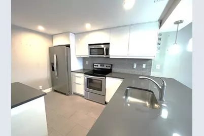 3 Royal Palm Way #2050, Boca Raton, FL 33432 - Photo 4