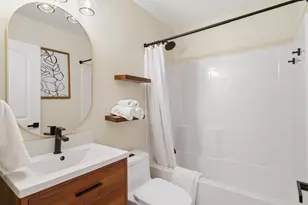 5867 NW Leah Dr, Port Saint Lucie, FL 34986 - Photo 34