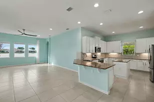 11940 SW Aventino Dr, Port Saint Lucie, FL 34987 - Photo 8