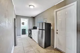 627 30th St, West Palm Beach, FL 33407 - Photo 32