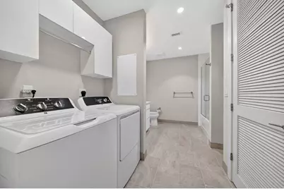 41 SW Seminole Street #209, Stuart, FL 34994 - Photo 8