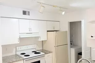 2041 Renaissance Blvd, Miramar, FL 33025 - Photo 14