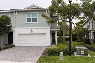 562 Parsons Wy, Deerfield Beach, FL 33442 - Photo 1