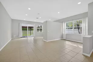 1475 Running Oak Ln, Royal Palm Beach, FL 33411 - Photo 6