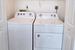 977 Riverside Dr, Coral Springs, FL 33071 - Photo 16