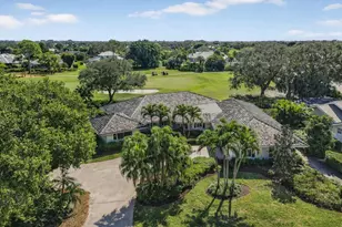 5610 SE Winged Foot Dr, Stuart, FL 34997 - Photo 4